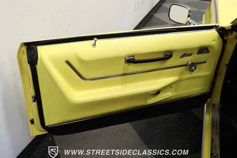 Unknown-Camaro-1969-Daytona-Yellow-Yellow-Houndstooth-32