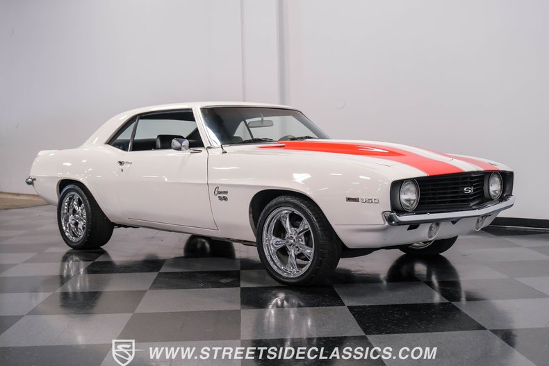 Unknown-Camaro-1969-Dover-White-Black-15