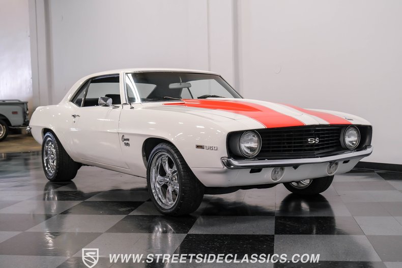 Unknown-Camaro-1969-Dover-White-Black-16