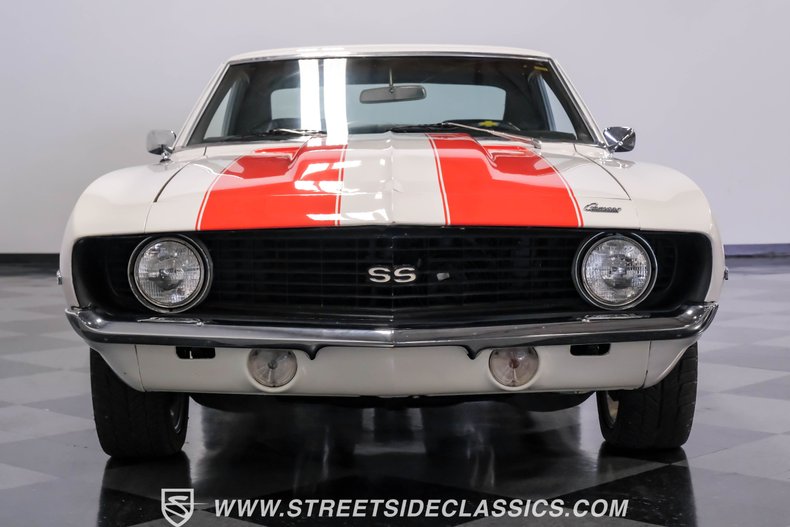 Unknown-Camaro-1969-Dover-White-Black-18