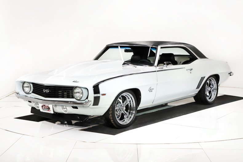 Unknown-Camaro-1969-Dover-White-Black-21