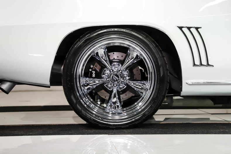 Unknown-Camaro-1969-Dover-White-Black-41
