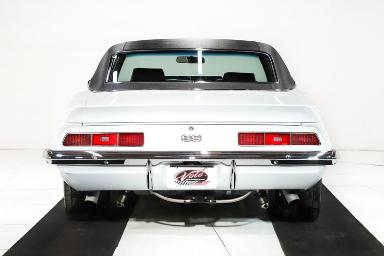 Unknown-Camaro-1969-Dover-White-Black-44