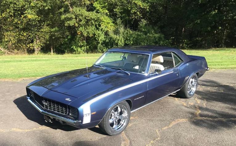 Unknown-Camaro-1969-Dusk-Blue-White-8