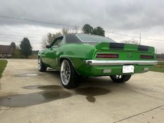 Unknown-Camaro-1969-Green-Black-Houndstooth-1