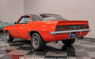 Unknown-Camaro-1969-Hugger-Orange-Black-14