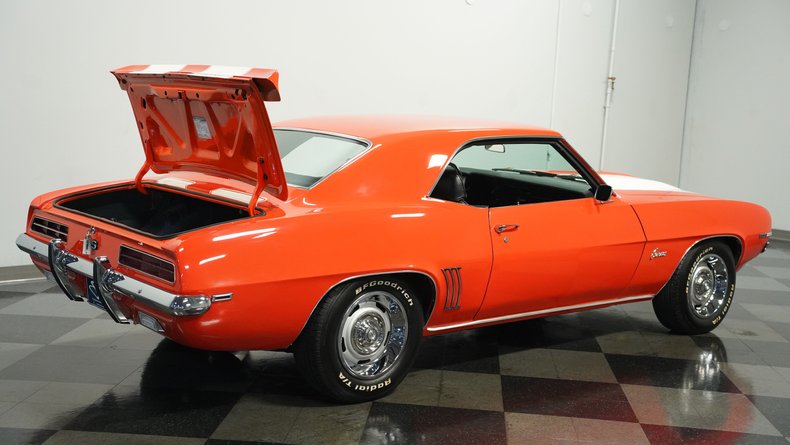 Unknown-Camaro-1969-Hugger-Orange-Black-16