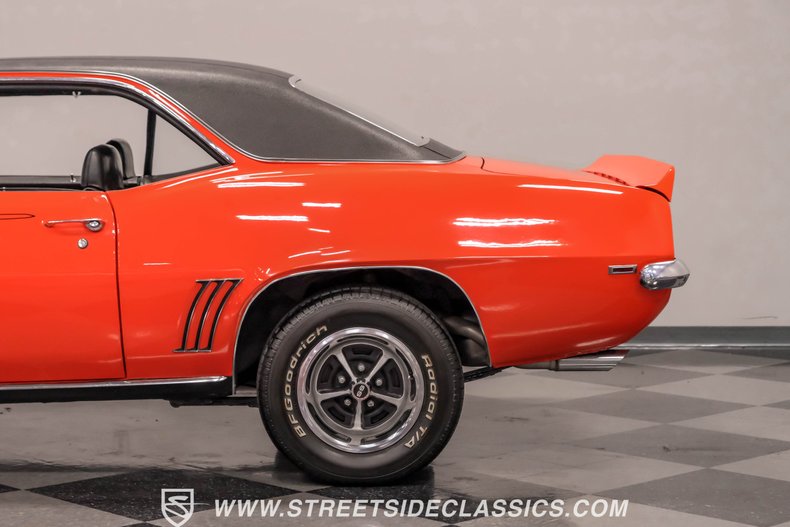 Unknown-Camaro-1969-Hugger-Orange-Black-20