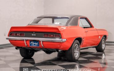 Unknown-Camaro-1969-Hugger-Orange-Black-21
