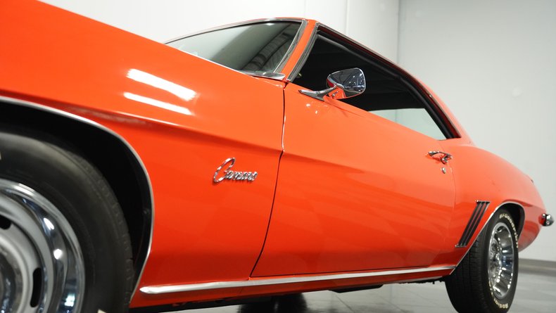 Unknown-Camaro-1969-Hugger-Orange-Black-26