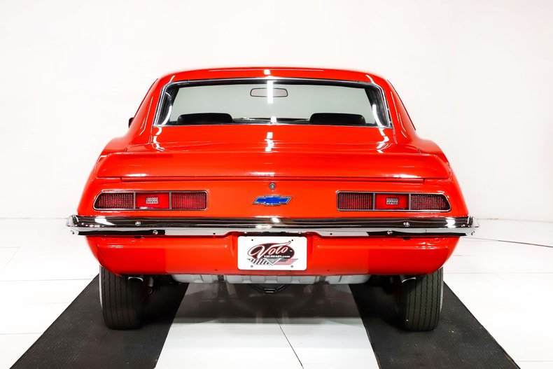 Unknown-Camaro-1969-Hugger-Orange-Black-4