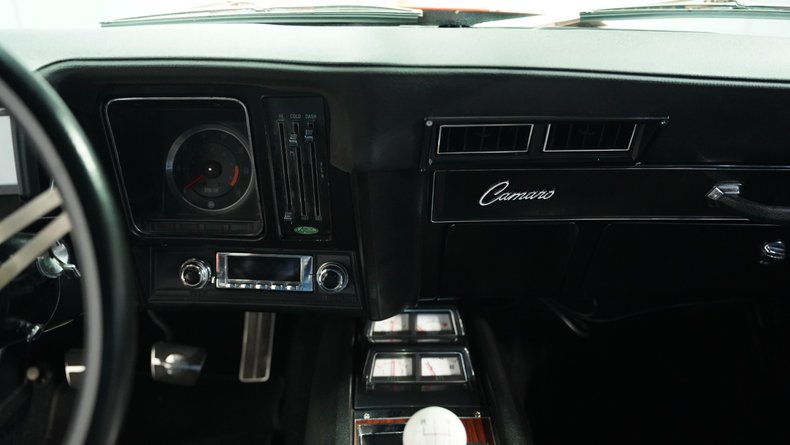 Unknown-Camaro-1969-Hugger-Orange-Black-42