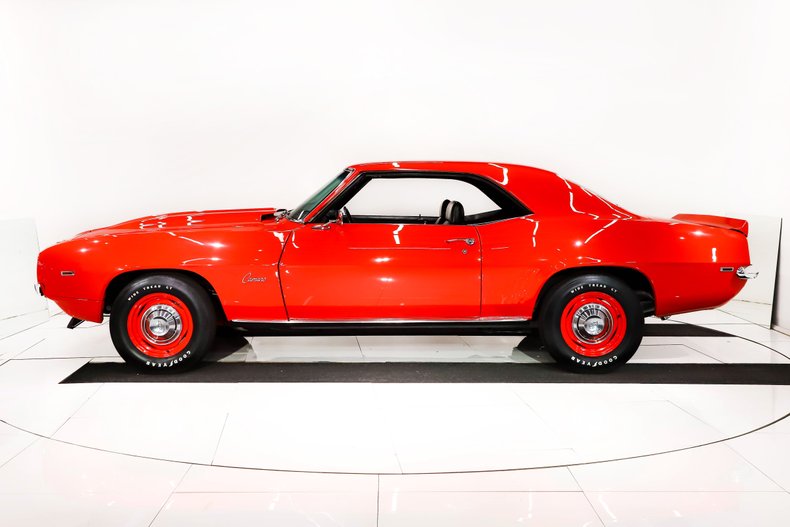 Unknown-Camaro-1969-Hugger-Orange-Black-44