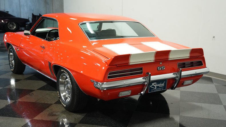 Unknown-Camaro-1969-Hugger-Orange-Black-5