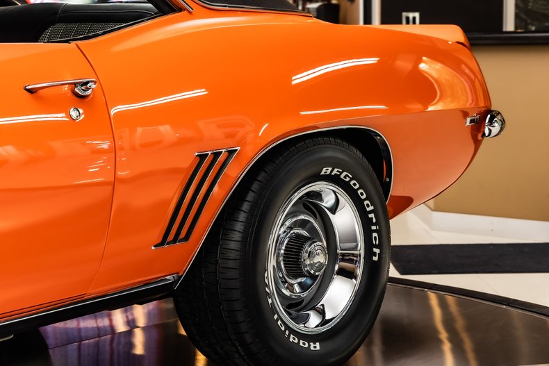 Unknown-Camaro-1969-Hugger-Orange-Houndstooth-18