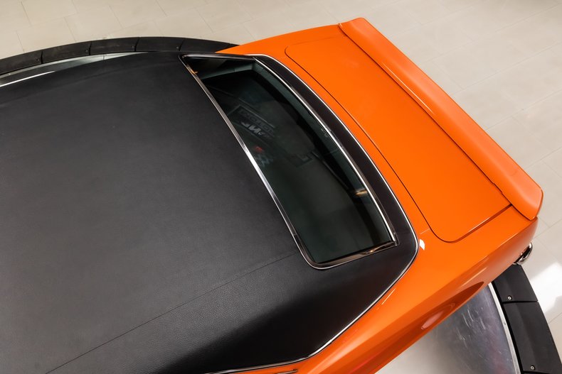 Unknown-Camaro-1969-Hugger-Orange-Houndstooth-19