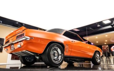 Unknown-Camaro-1969-Hugger-Orange-Houndstooth-21