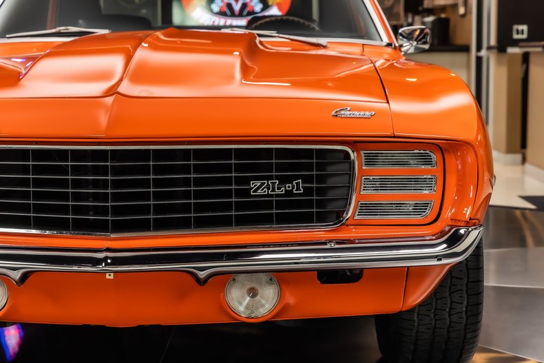 Unknown-Camaro-1969-Hugger-Orange-Houndstooth-24