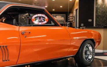 Unknown-Camaro-1969-Hugger-Orange-Houndstooth-26