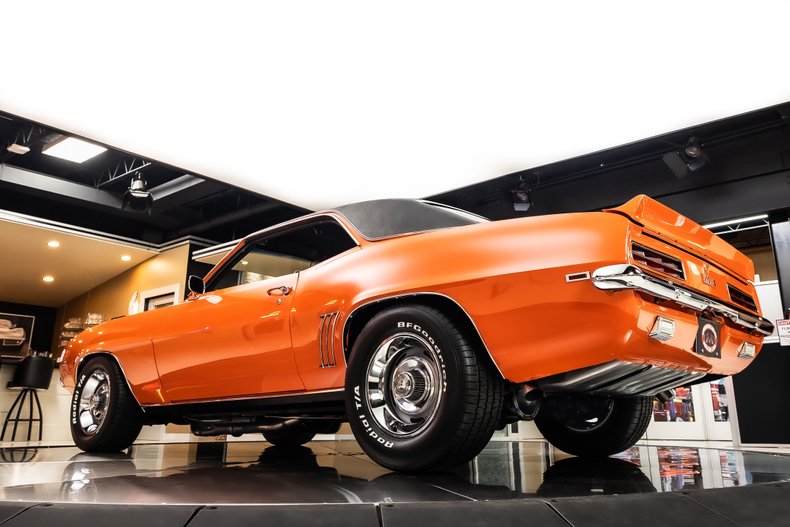 Unknown-Camaro-1969-Hugger-Orange-Houndstooth-28