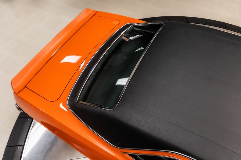 Unknown-Camaro-1969-Hugger-Orange-Houndstooth-42