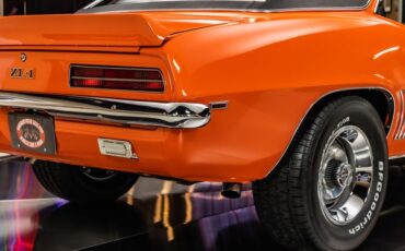 Unknown-Camaro-1969-Hugger-Orange-Houndstooth-48
