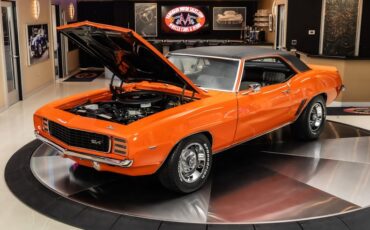 Unknown-Camaro-1969-Hugger-Orange-Houndstooth-5