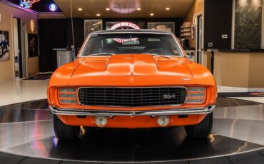 Unknown-Camaro-1969-Hugger-Orange-Houndstooth-6