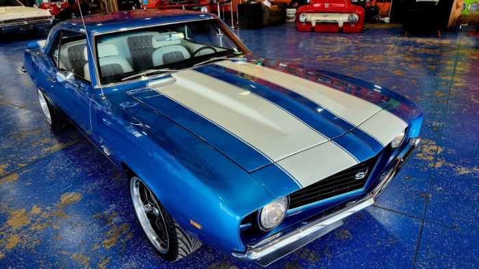 Unknown-Camaro-1969-Lemans-Blue-Custom