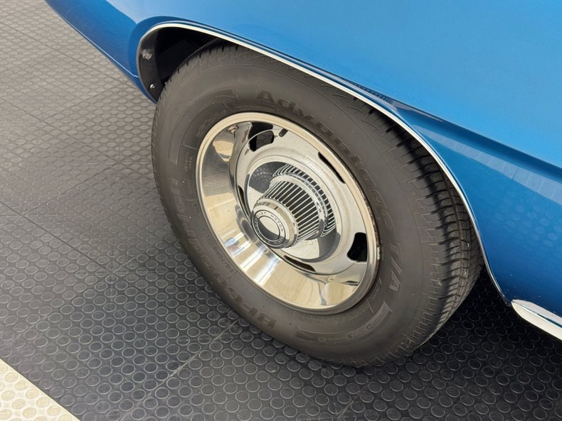 Unknown-Camaro-1969-Lemans-Blue-Ivory-14