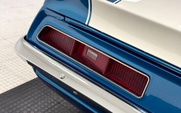 Unknown-Camaro-1969-Lemans-Blue-Ivory-19