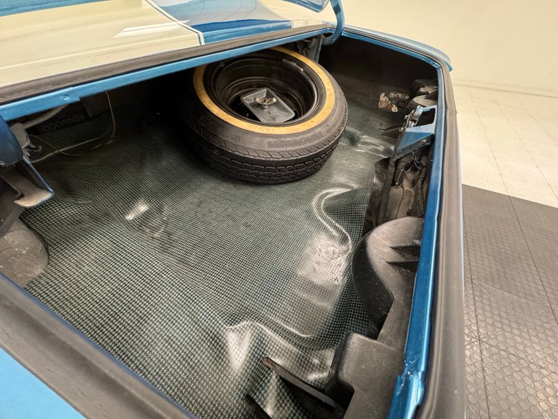 Unknown-Camaro-1969-Lemans-Blue-Ivory-30