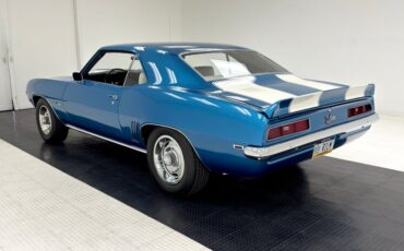 Unknown-Camaro-1969-Lemans-Blue-Ivory-6