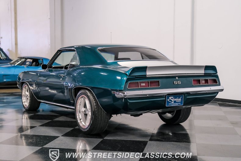 Unknown-Camaro-1969-Polo-Green-Black-10