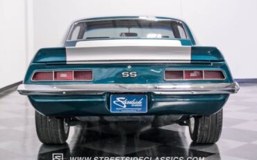 Unknown-Camaro-1969-Polo-Green-Black-12