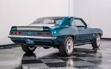 Unknown-Camaro-1969-Polo-Green-Black-13
