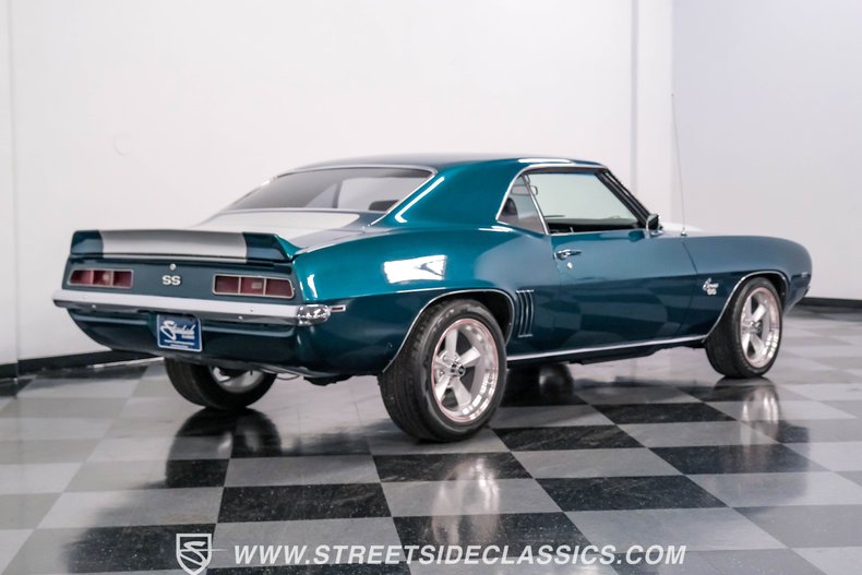 Unknown-Camaro-1969-Polo-Green-Black-14