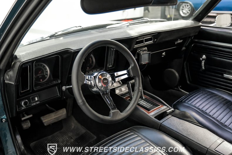 Unknown-Camaro-1969-Polo-Green-Black-2