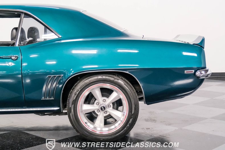 Unknown-Camaro-1969-Polo-Green-Black-26
