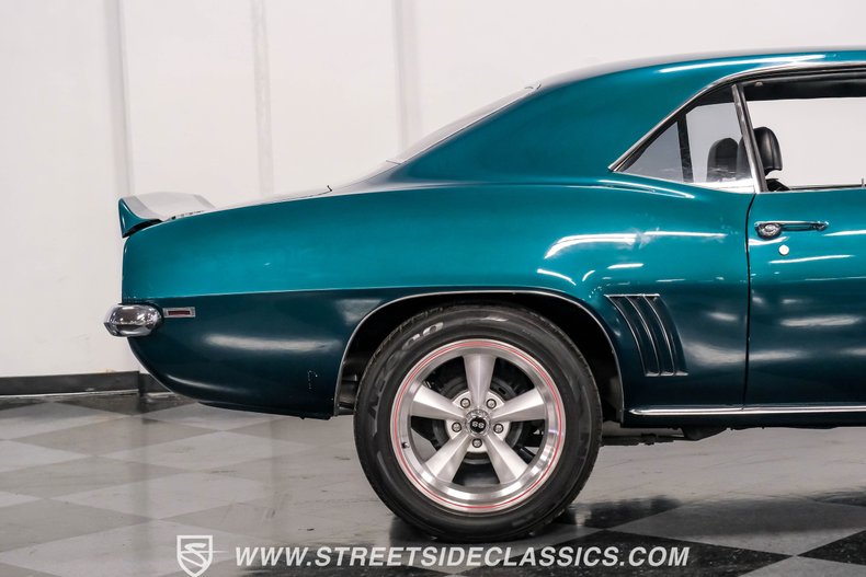 Unknown-Camaro-1969-Polo-Green-Black-31