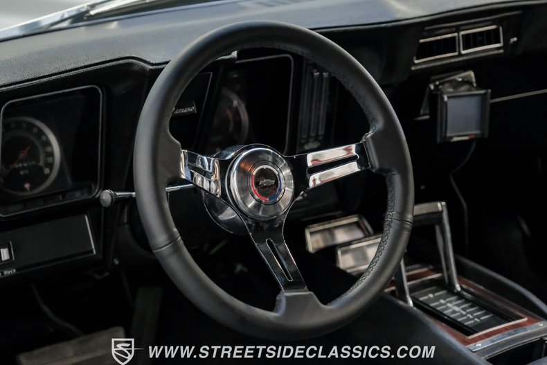 Unknown-Camaro-1969-Polo-Green-Black-39
