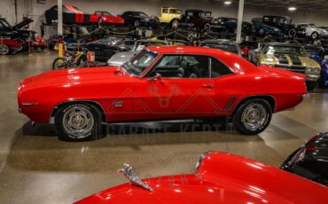 Unknown-Camaro-1969-Red-Black-10