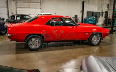 Unknown-Camaro-1969-Red-Black-14