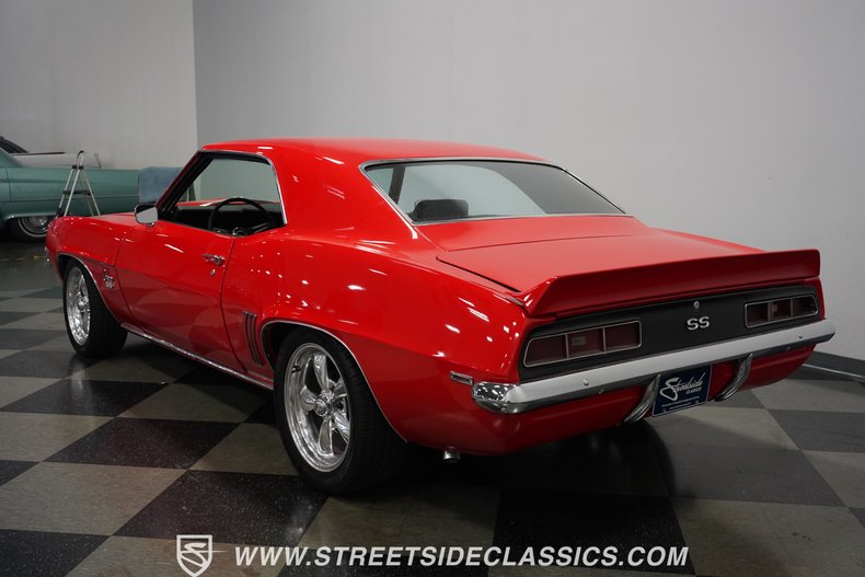 Unknown-Camaro-1969-Red-Black-25