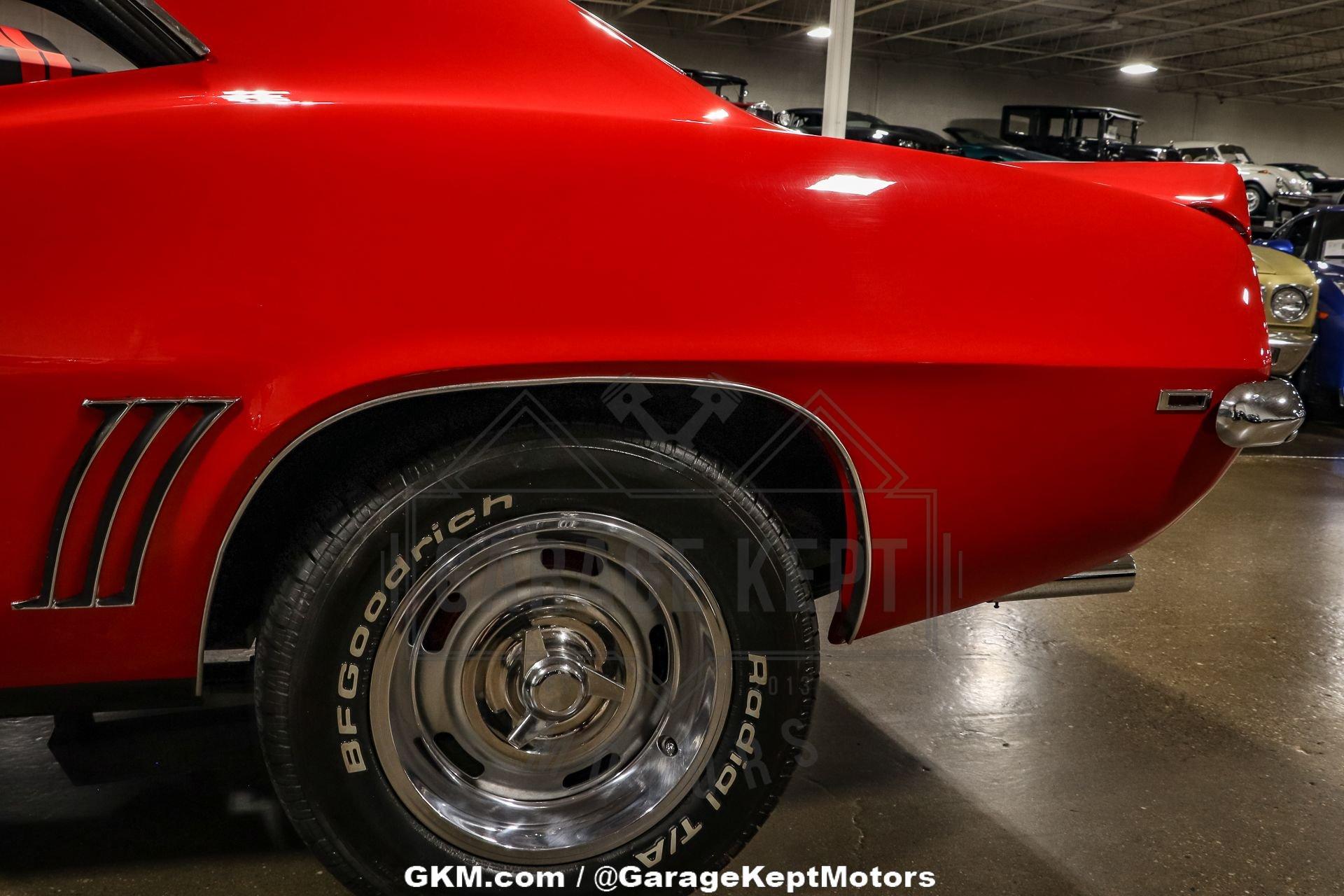 Unknown-Camaro-1969-Red-Black-36