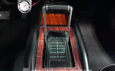 Unknown-Camaro-1969-Red-Black-44