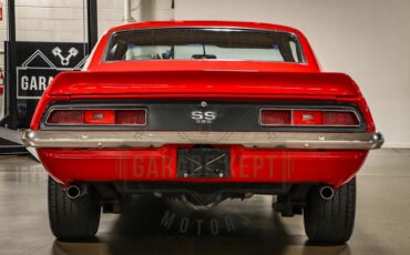 Unknown-Camaro-1969-Red-Black-44