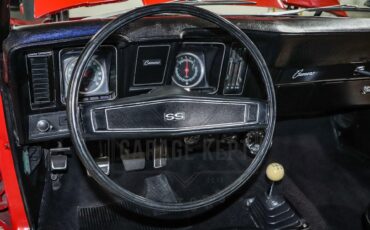 Unknown-Camaro-1969-Red-Black-5