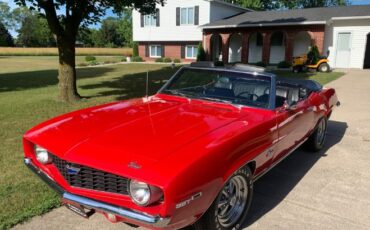 Unknown-Camaro-1969-Red-Black-Leather-3