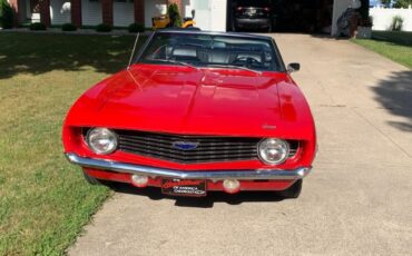 Unknown-Camaro-1969-Red-Black-Leather-4
